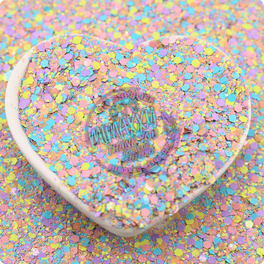 SWEET DREAMS MACAROON, Shaped Glitter, Chunky Glitter Mix, Cosmetic Glitter,Nail Art, Resin art,Snow Globe Tumbler, macaron, Mix 039